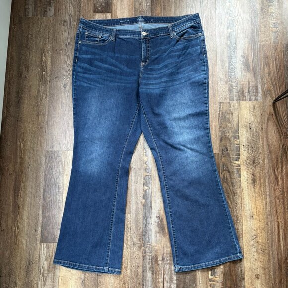 St. Johns Bay size 20 bootcut jean - Picture 1 of 5